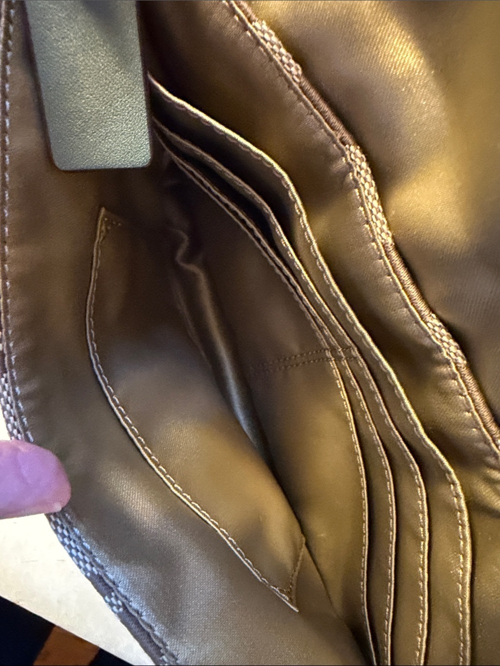 Coach Turn-lock Mini/Wristlet - Picture 3 of 8